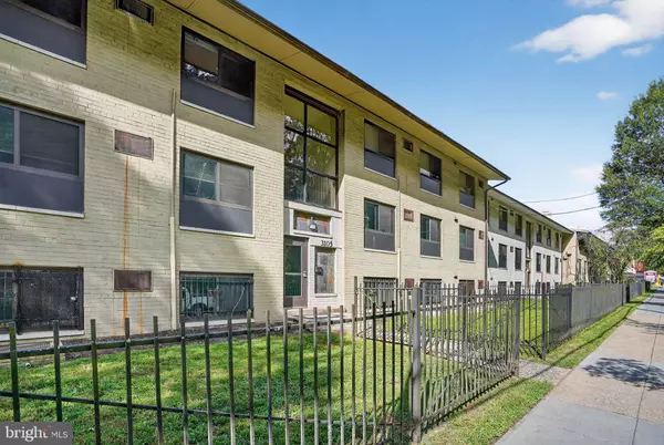 Washington, DC 20020,3105 NAYLOR RD SE #101