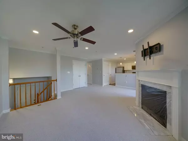 Laurel, MD 20707,7907 CROWS NEST CT #9322