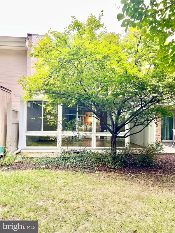 Silver Spring, MD 20906,3458 CHISWICK CT #42-E