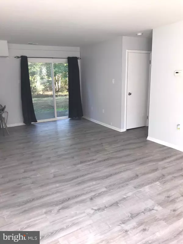 Tuckerton, NJ 08087,60 TAVISTOCK DR