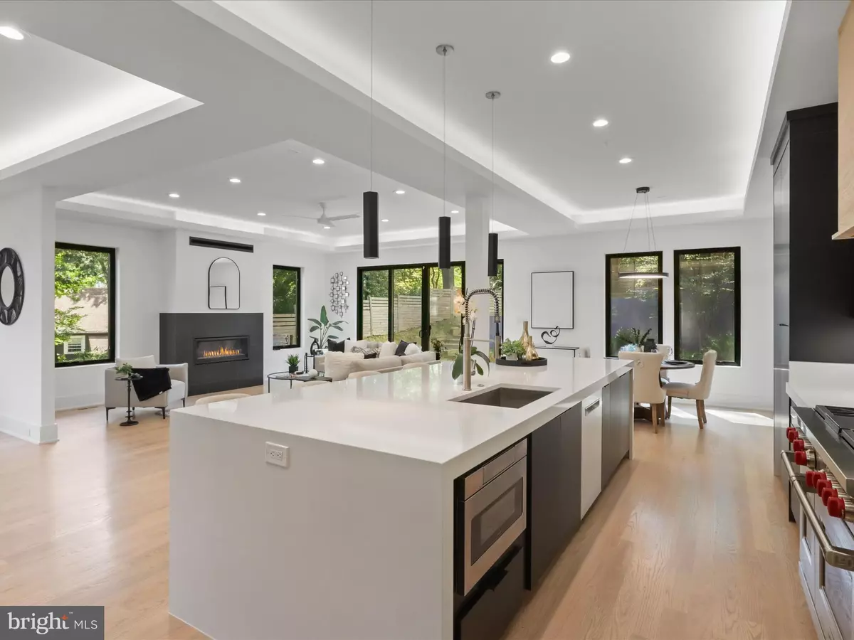 Arlington, VA 22207,3644 N VERMONT ST