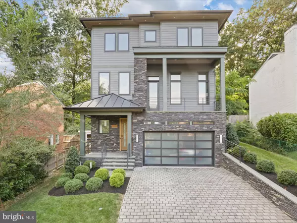 Arlington, VA 22207,3644 N VERMONT ST