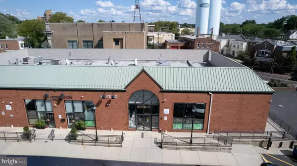 Collingswood, NJ 08108,664--668 HADDON AVE