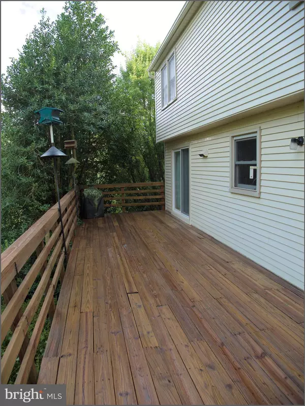 Herndon, VA 20170,401 CAVENDISH ST