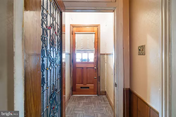 Philadelphia, PA 19135,6948 HEGERMAN ST