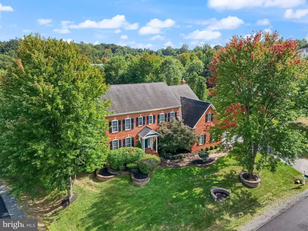 Aldie, VA 20105,24224 KNOLLBROOK PL