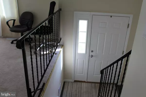 College Park, MD 20740,5702 GOUCHER DR