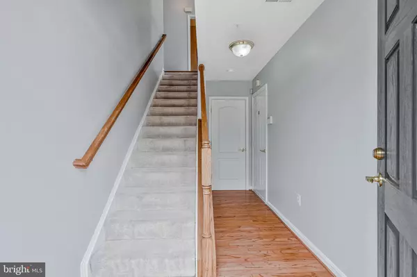 Reston, VA 20190,12170 ABINGTON HALL PL #205