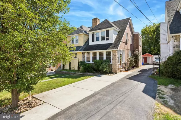 358 LAKEVIEW AVE, Drexel Hill, PA 19026