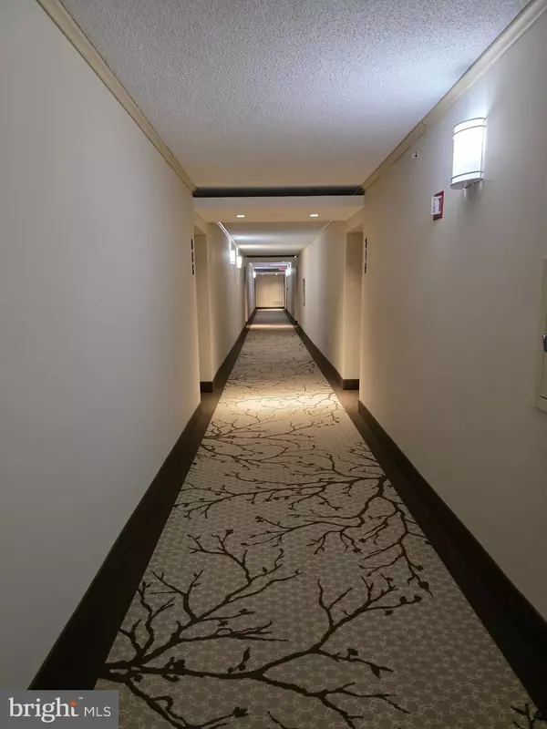 Falls Church, VA 22043,2230 GEORGE C MARSHALL DR #516