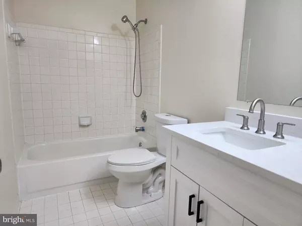 Lanham, MD 20706,9334 COPERNICUS DR