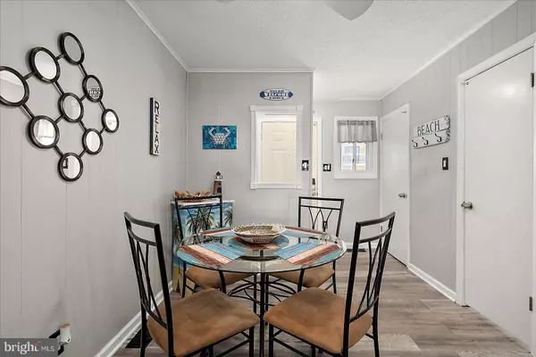 Ocean City, MD 21842,701 RUSTY ANCHOR RD #17