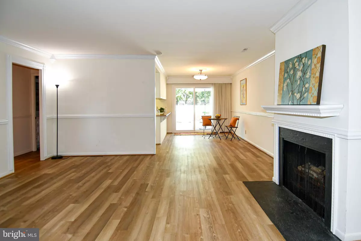 Silver Spring, MD 20906,3638 EDELMAR TER #123-B