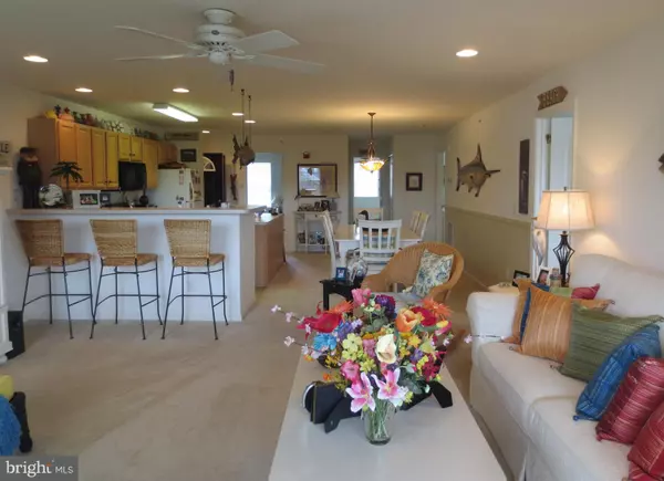 Lewes, DE 19958,17293 KING PHILLIP WAY #13