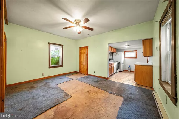 Milton, PA 17847,521 SHAKESPEARE AVE