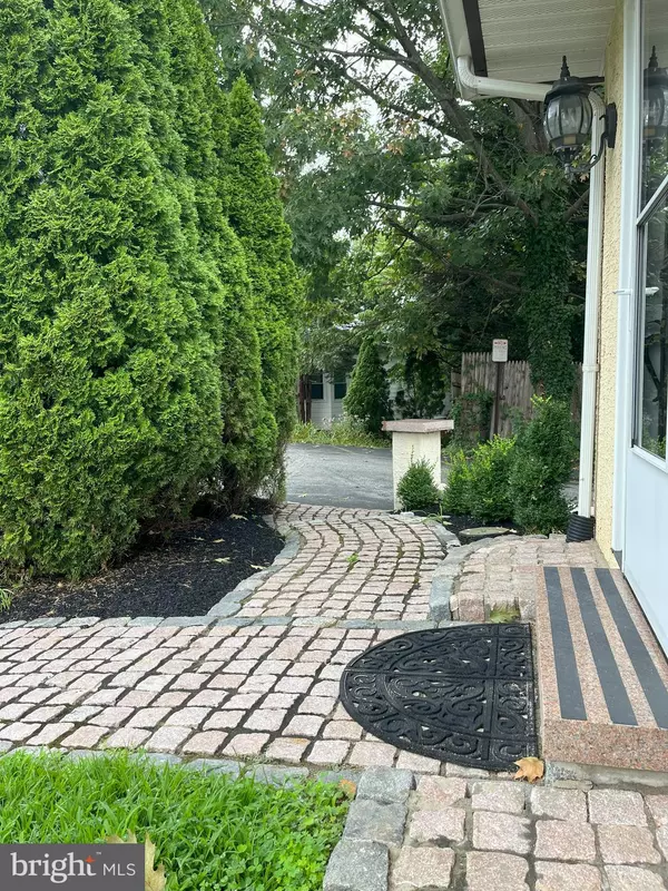 Bala Cynwyd, PA 19004,9 PRICE ST