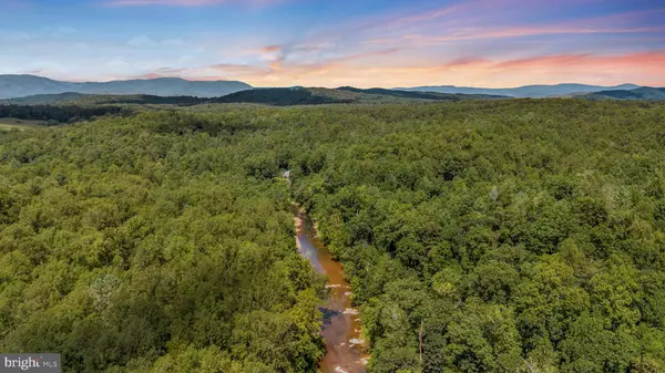 Reva, VA 22735,13185 MILL CREEK CT