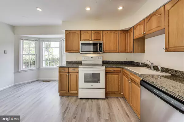 Potomac, MD 20854,10323 SNOWPINE WAY