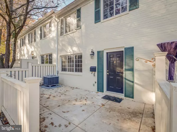 5210 MARIS AVE, Alexandria, VA 22304