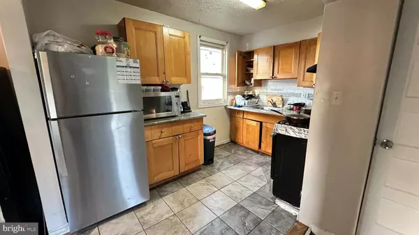 Riverdale, MD 20737,5811 63RD AVE