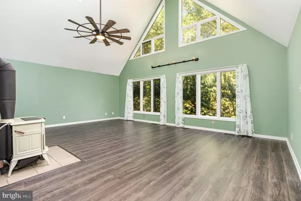 King George, VA 22485,14851 AZURITE DR