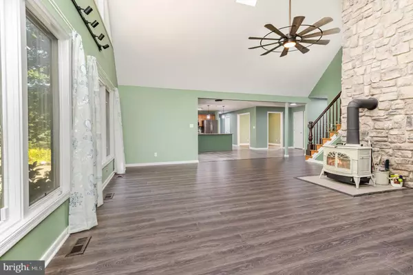 King George, VA 22485,14851 AZURITE DR