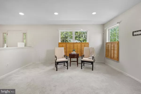 Essex, MD 21221,105 SEAMASTER RD