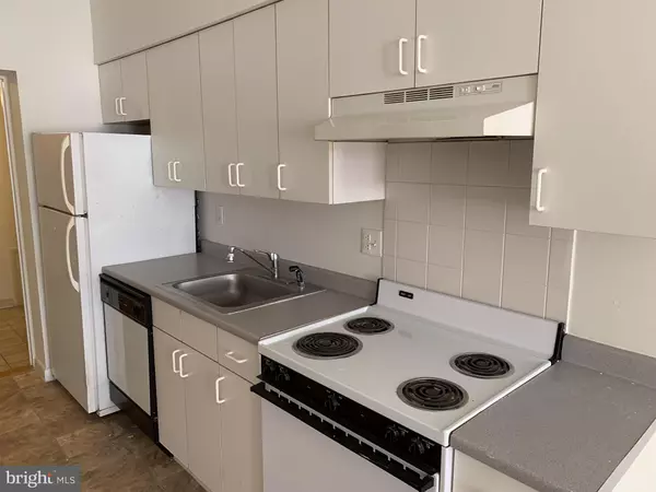 Philadelphia, PA 19107,1203 LOCUST ST #UNIT 1F