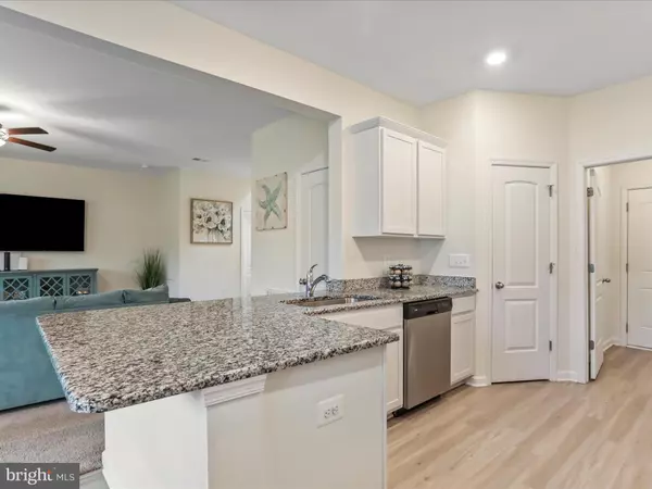 Falling Waters, WV 25419,208 RAPPAHANNOCK RUN