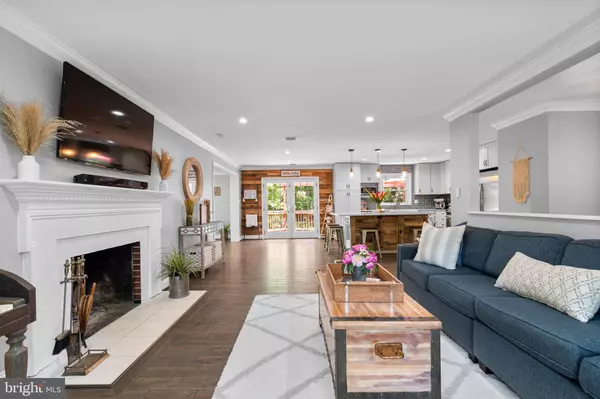 Annandale, VA 22003,8605 ARDFOUR LN