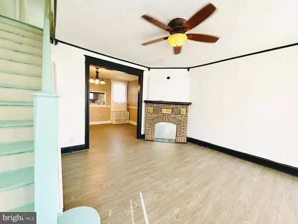 Philadelphia, PA 19120,615 BRILL ST