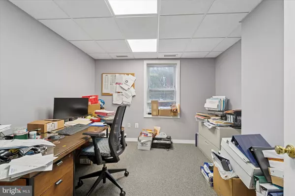 Norristown, PA 19401,529 SWEDE ST