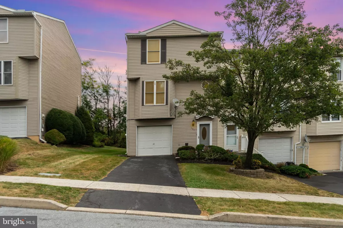 Harrisburg, PA 17111,191 CHARTWOOD DR