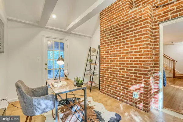 Silver Spring, MD 20910,302 WINDSOR ST