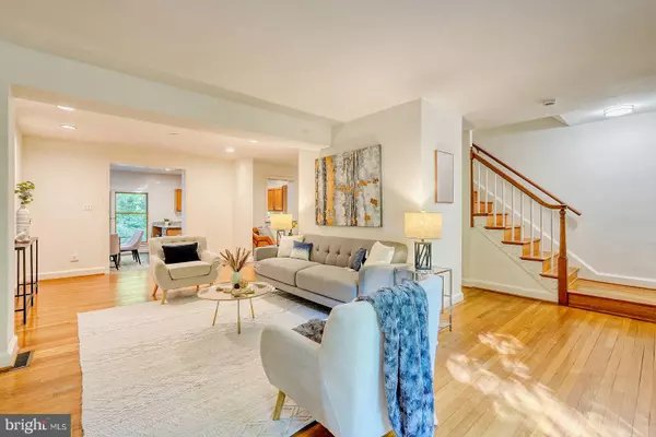 Silver Spring, MD 20910,302 WINDSOR ST