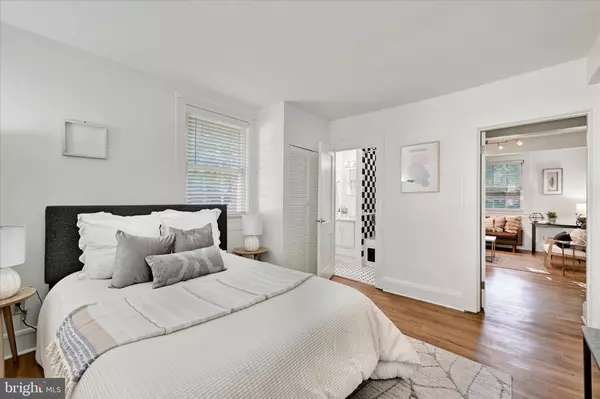 Baltimore, MD 21210,220 STONY RUN LN #DG