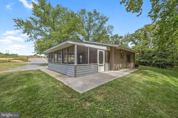 New Market, VA 22844,934 CLICKS LN