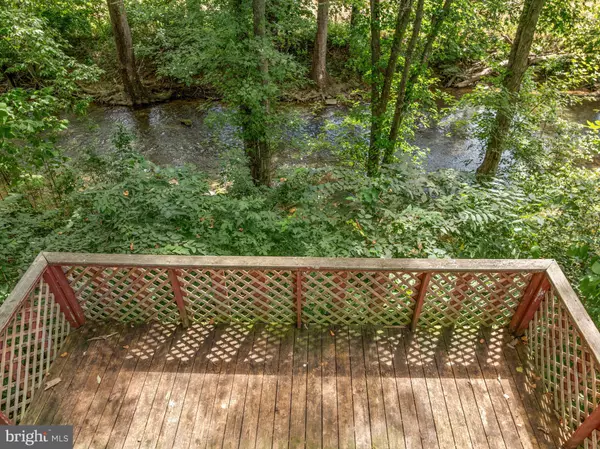 New Market, VA 22844,934 CLICKS LN