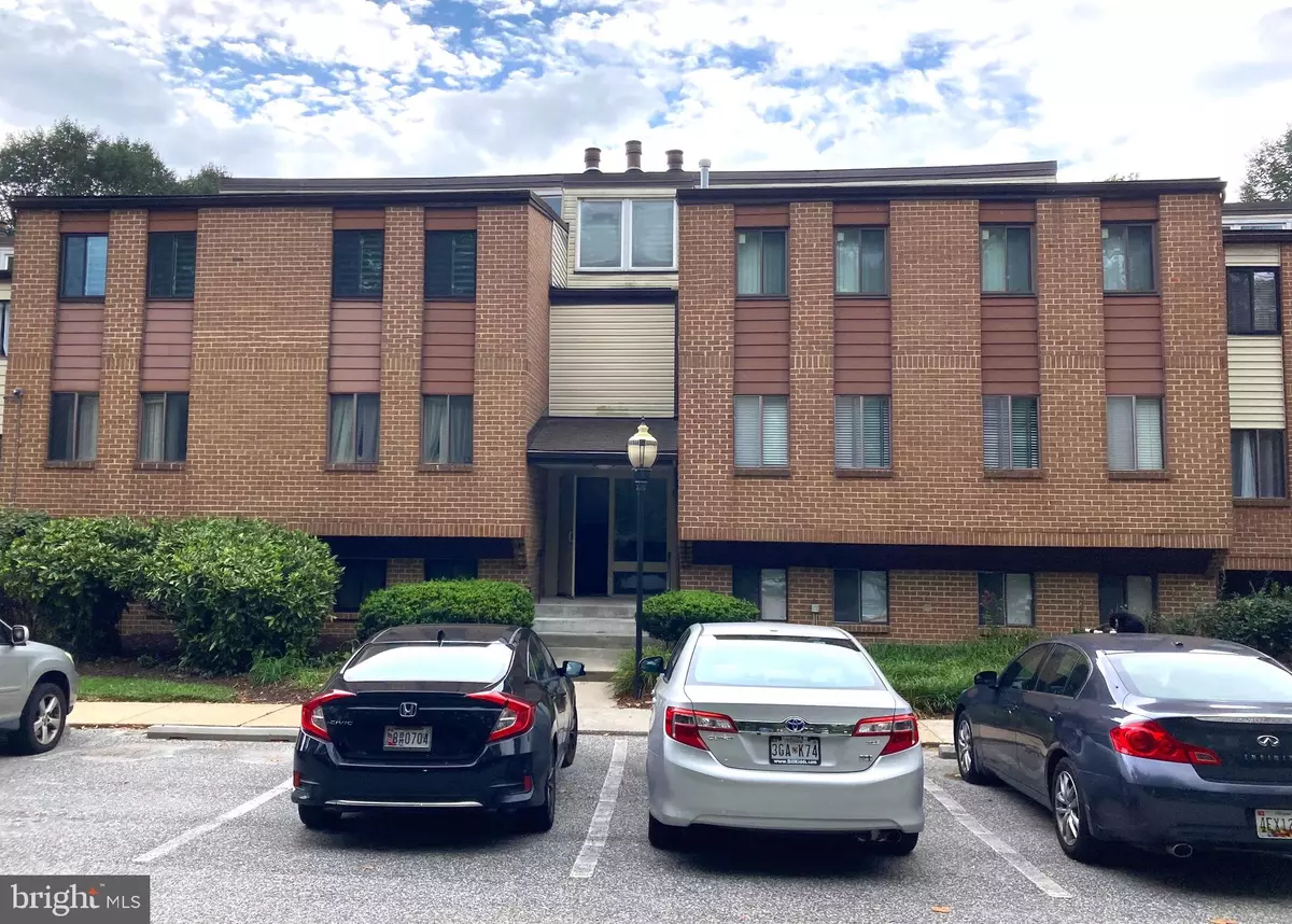 Baltimore, MD 21209,9 SUNTOP CT #202