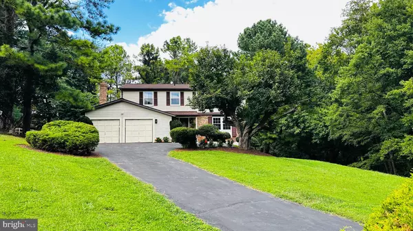 1140 RIVA RIDGE DR, Great Falls, VA 22066