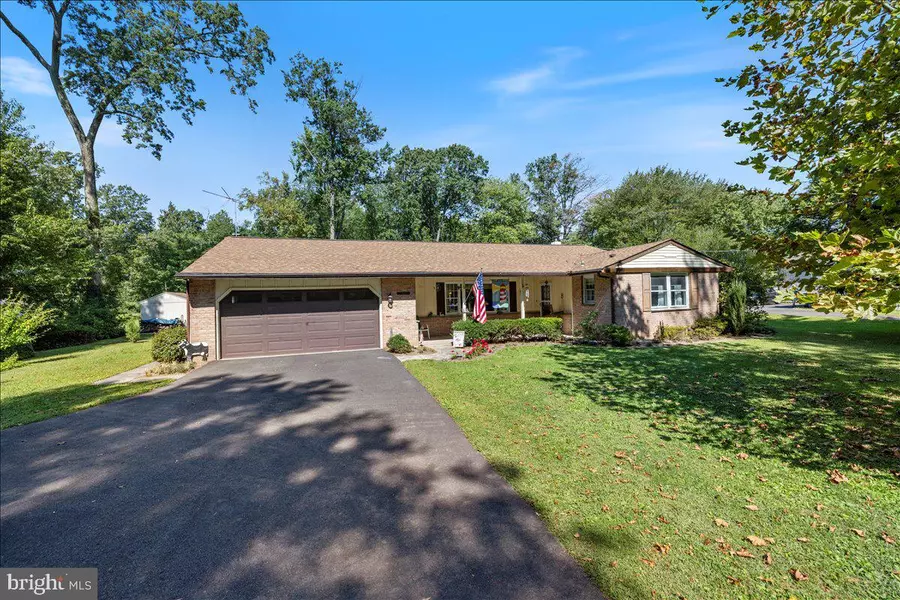 1714 MOYER RD, Hatfield, PA 19440