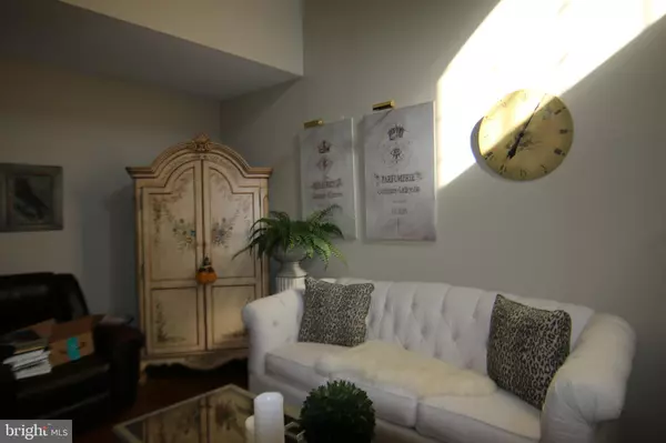 Elizabethtown, PA 17022,7 PFAUTZ CIR