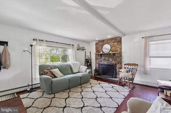 Perkiomenville, PA 18074,3321 SALFORD STATION RD