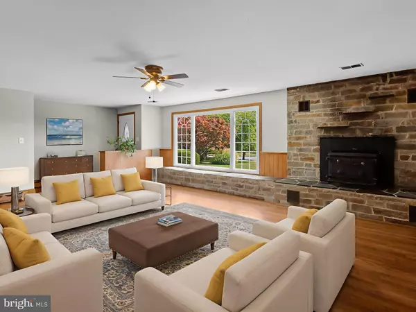 New Windsor, MD 21776,14958 NEW WINDSOR RD