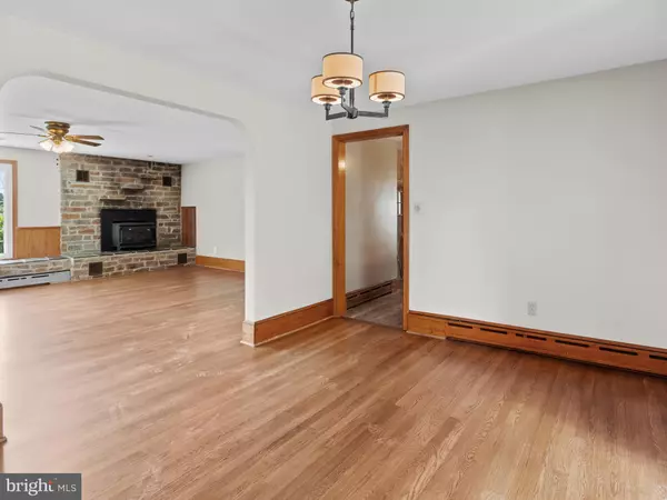New Windsor, MD 21776,14958 NEW WINDSOR RD