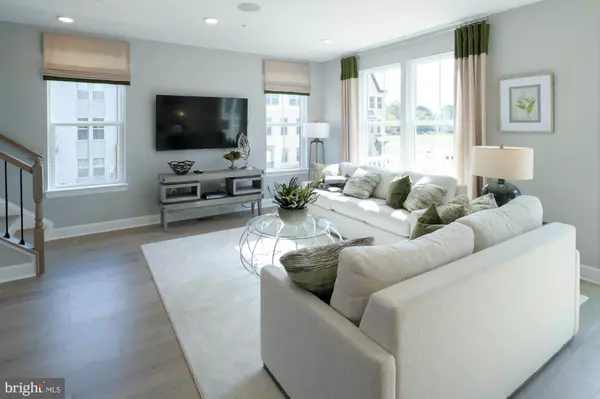 Waldorf, MD 20603,10313 ALTA PL