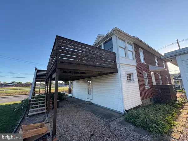 Chambersburg, PA 17201,598 S S FOURTH STREET