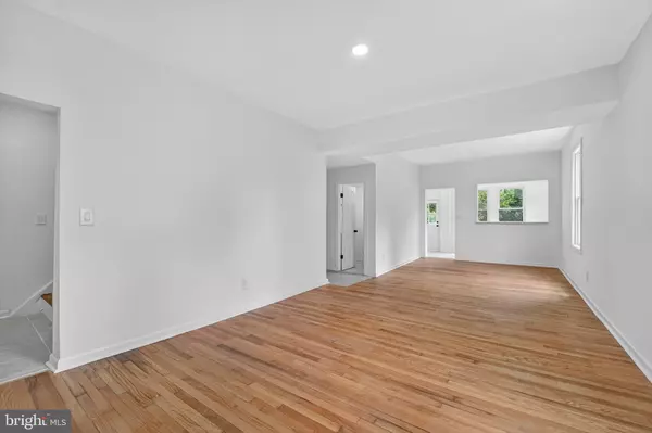 Baltimore, MD 21206,4319 BAYONNE AVE