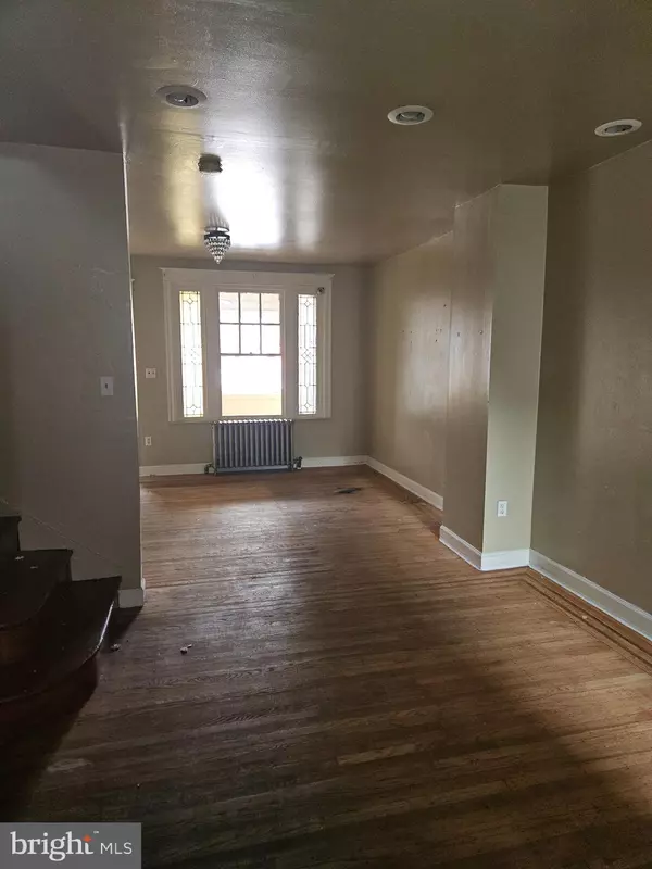 Philadelphia, PA 19124,3882 GLENDALE ST