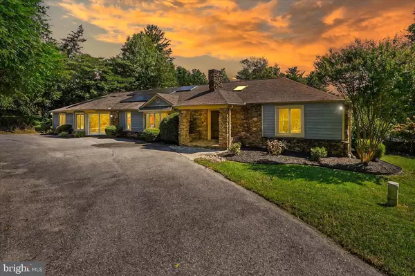 12325 FALLS RD, Cockeysville, MD 21030